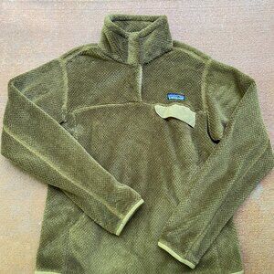 Patagonia Pull-Over Sweater